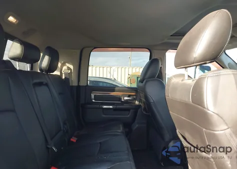 2015 Ram 2500 Laramie z USA, uszkodzony, nr VIN 3C6UR5NL3FG548027